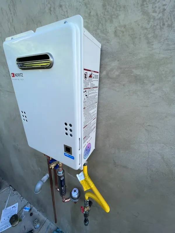 Tankless water heater installation for Hampden homes